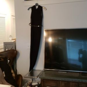 Black jumper. Size 8. By Theia couture